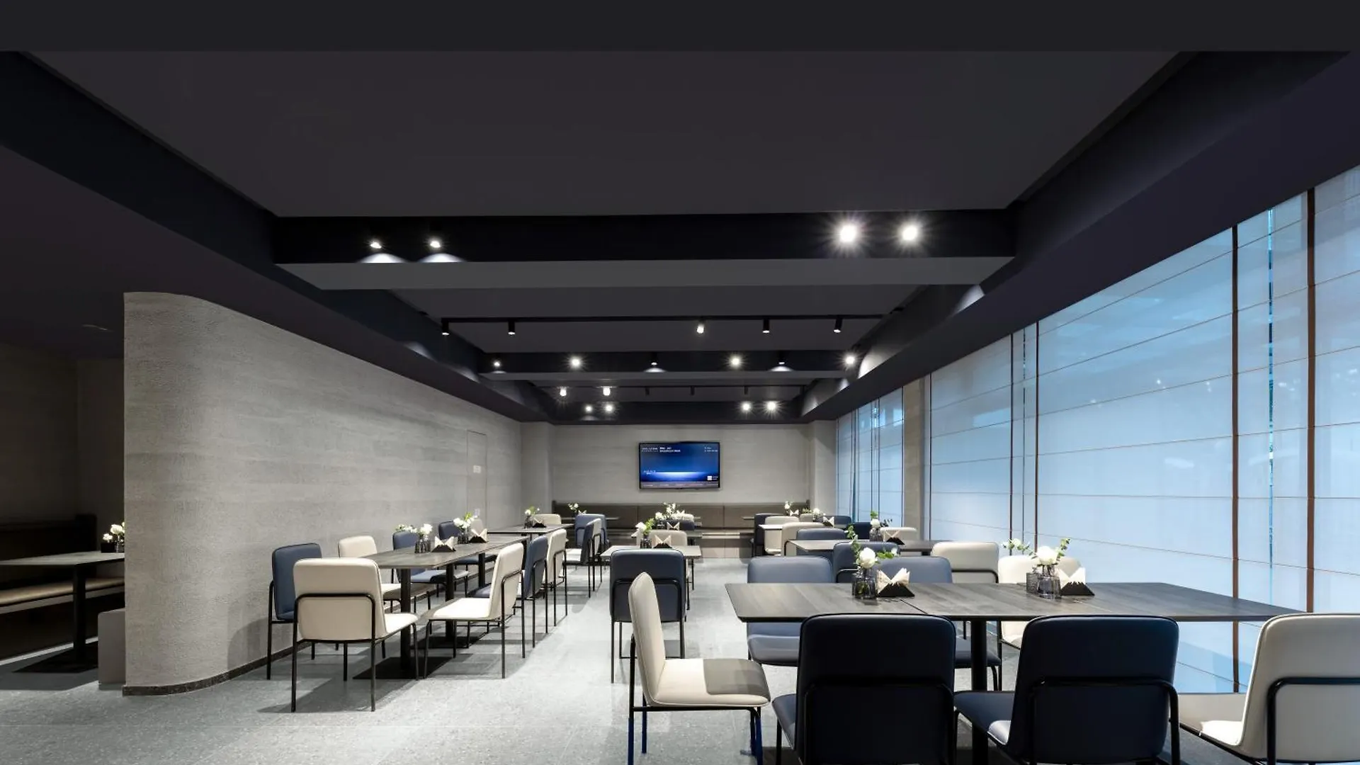 ****  Atour Light Hotel Shanghai Songjiang Jiuting Street China